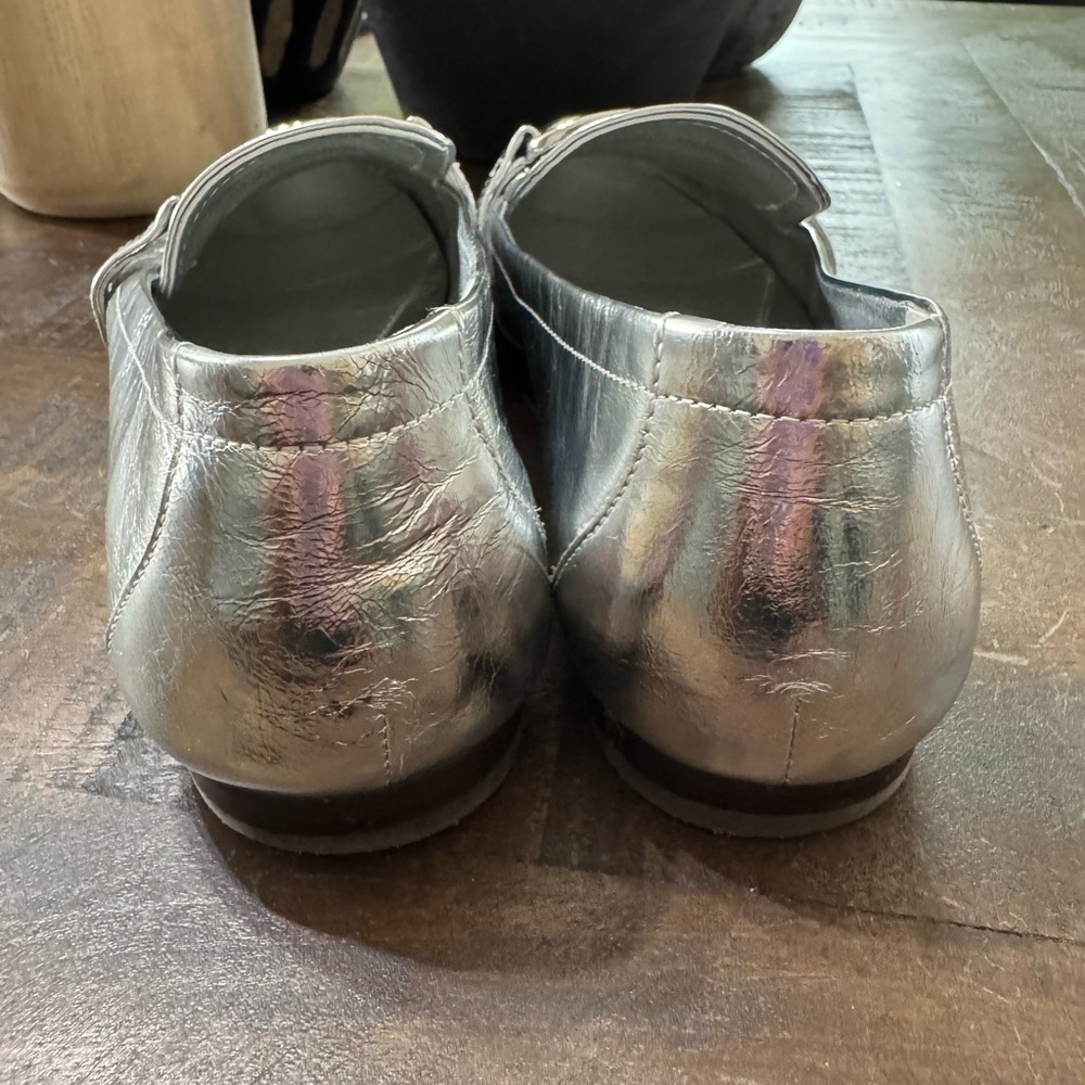 EUC Tory Burch Metallic Silver Loafers - Picture 5 of 8